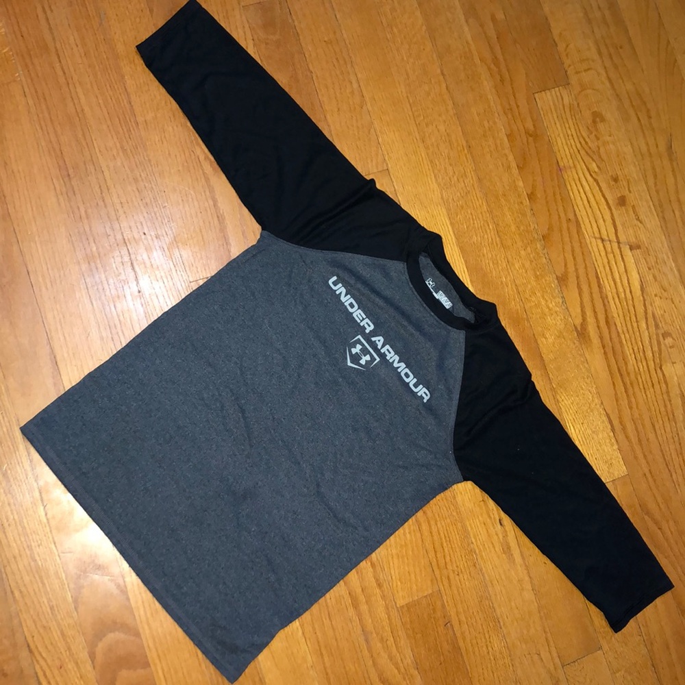 under armour tee